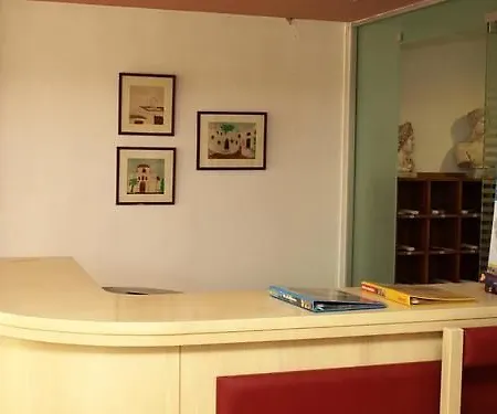 Haris Lejlighedshotel 3*
