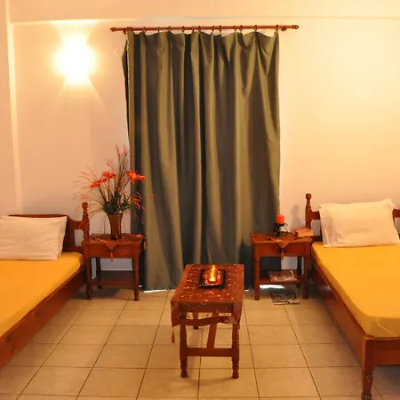 Haris Apartahotel 3*