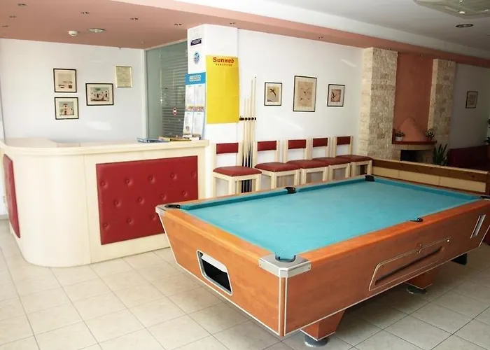 Haris Apartahotel 3*