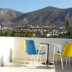 Aparthotel Haris 3*