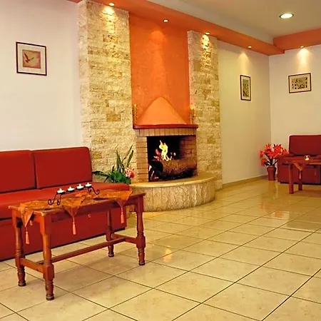 Aparthotel Haris
