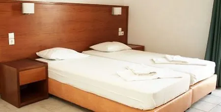 Haris Apartahotel 3*