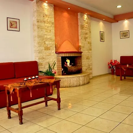 Apartahotel Haris 3*