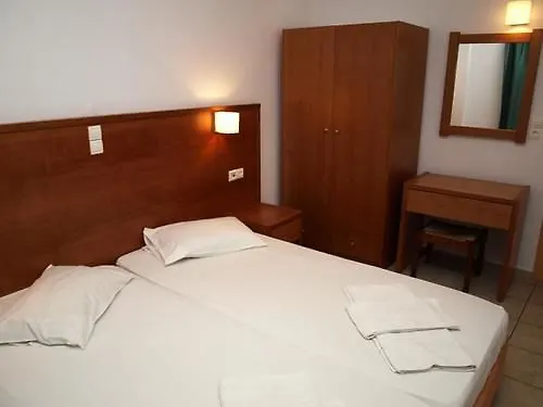 מלון דירות Haris הרסוניסוס