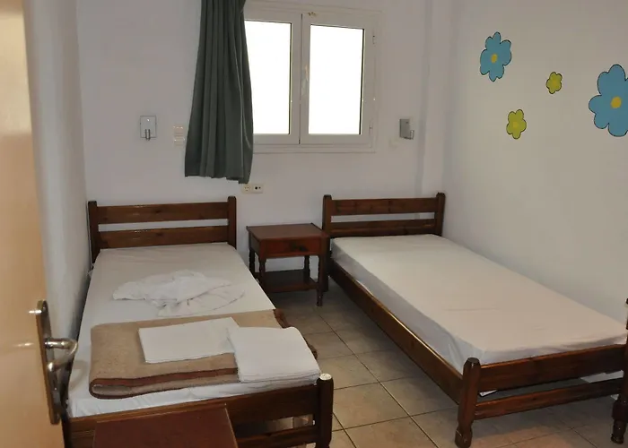 Haris מלון דירות הרסוניסוס